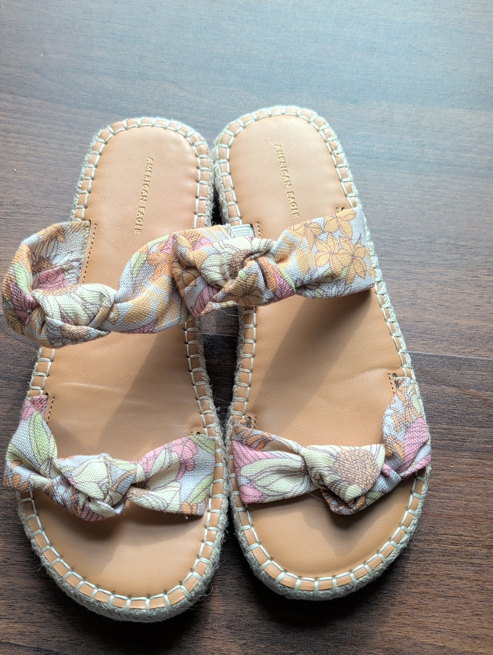 American Eagle Outfitters Floral Knot Slide Sandals in Tan and Light Multicolor